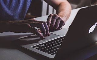 老妇人抢分窗口期，从比萨开始